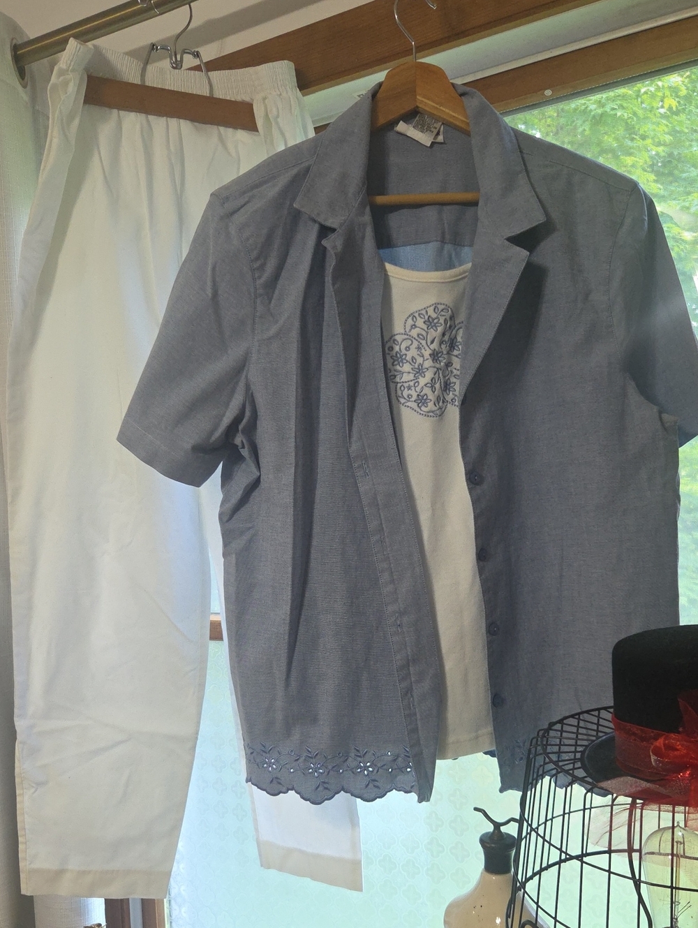 Alfred Dunner Light Blue Shirt And Pant SET